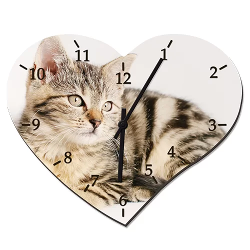 Horloge murale en fibres dures en forme de coeur – Image 2